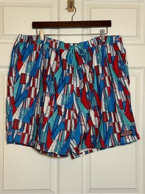 Vineyard Vines Red, Blue & White Sailboat Print Swim Trunks XXL
